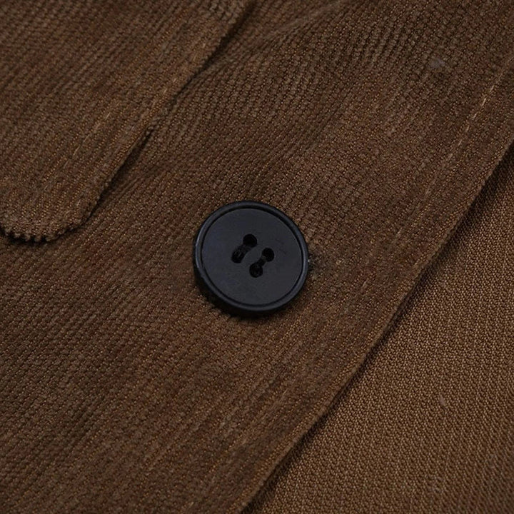 Blazer homme velours côtelé, coupe ajustée, style moderne et chic.  Parfait pour toutes occasions.