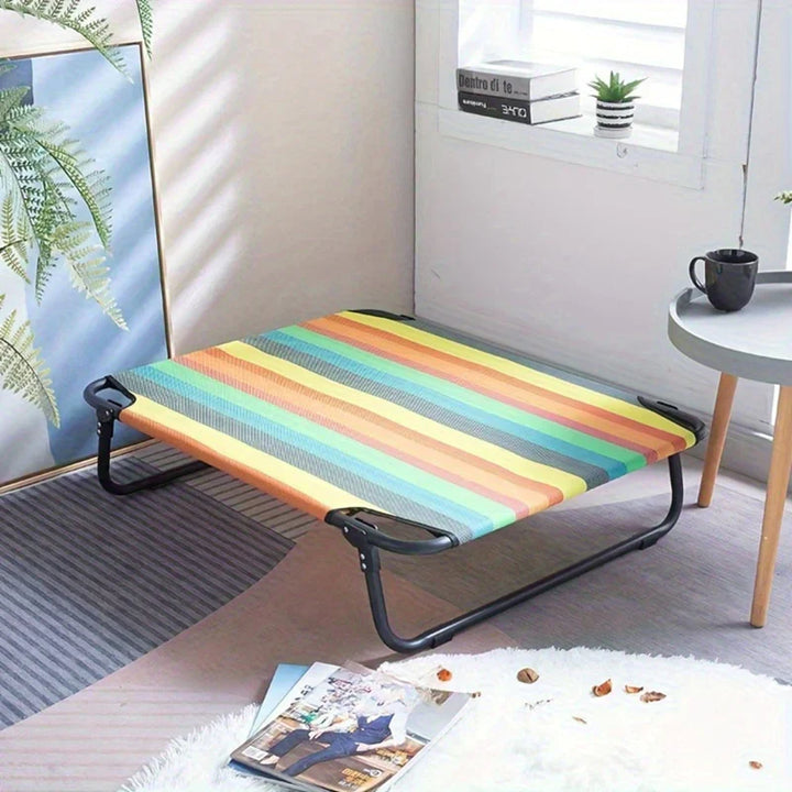 Lit chien pliable, nylon respirant, imperméable, robuste.  Idéal pour intérieur/extérieur.