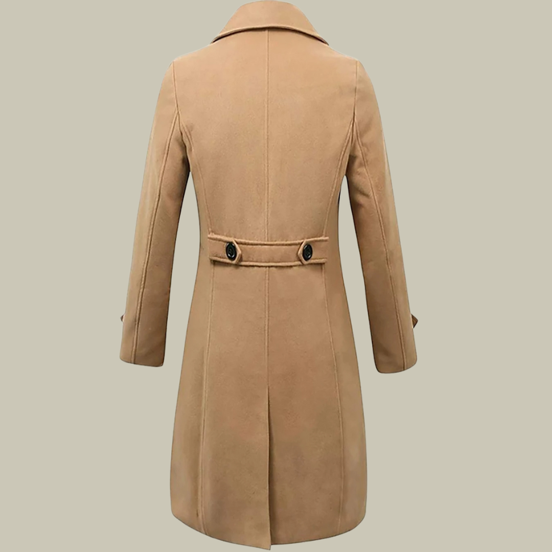 Manteau long élégant, coupe impeccable.  Style italien raffiné.  Parfait pour l'hiver.