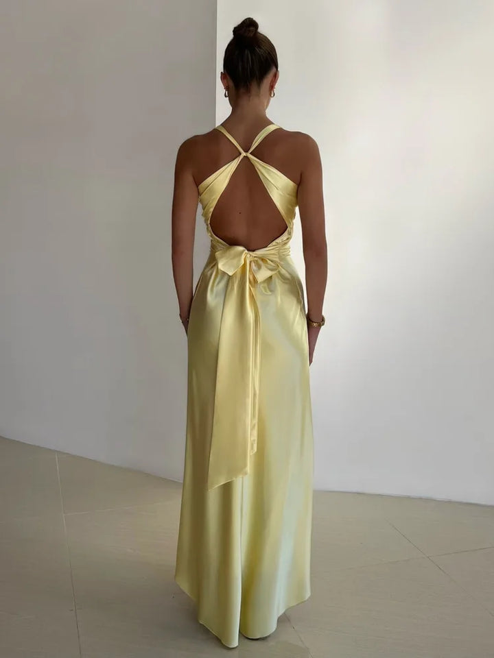 "Robe longue élégante A-line maxi sans manches, encolure en V, en satin, couleur sombre, pour événements spéciaux femmes"