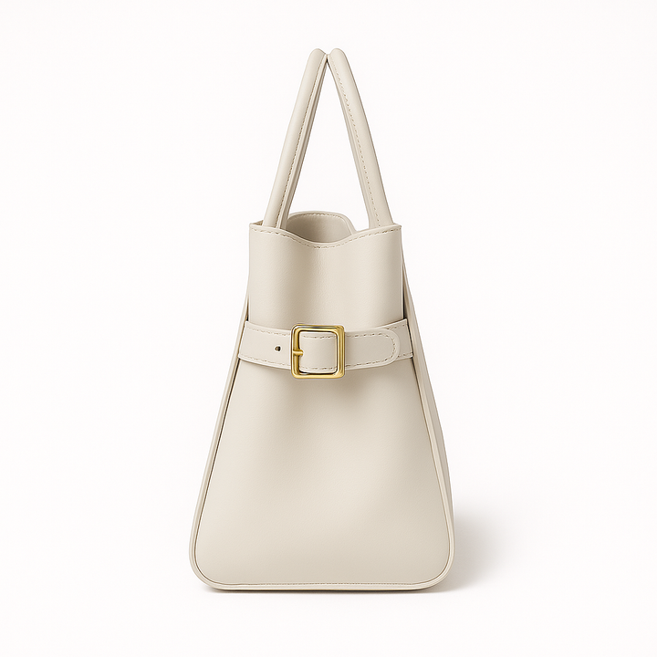 "Sac à main NOXA design minimaliste en cuir, vue avant, couleur noire; chic et structuré pour un style urbain et élégant."
