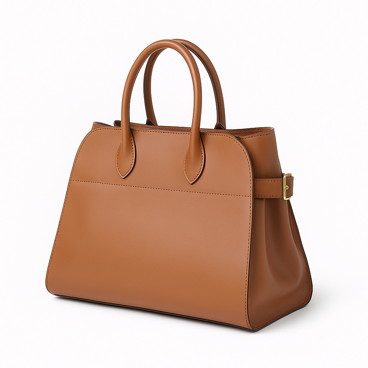 "Sac à main NOXA design minimaliste en cuir, vue avant, couleur noire; chic et structuré pour un style urbain et élégant."