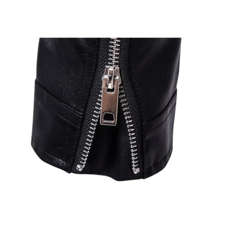 Veste en cuir homme, élégante et durable. Coupe raffinée, cuir de qualité supérieure.  Idéale pour toutes occasions.