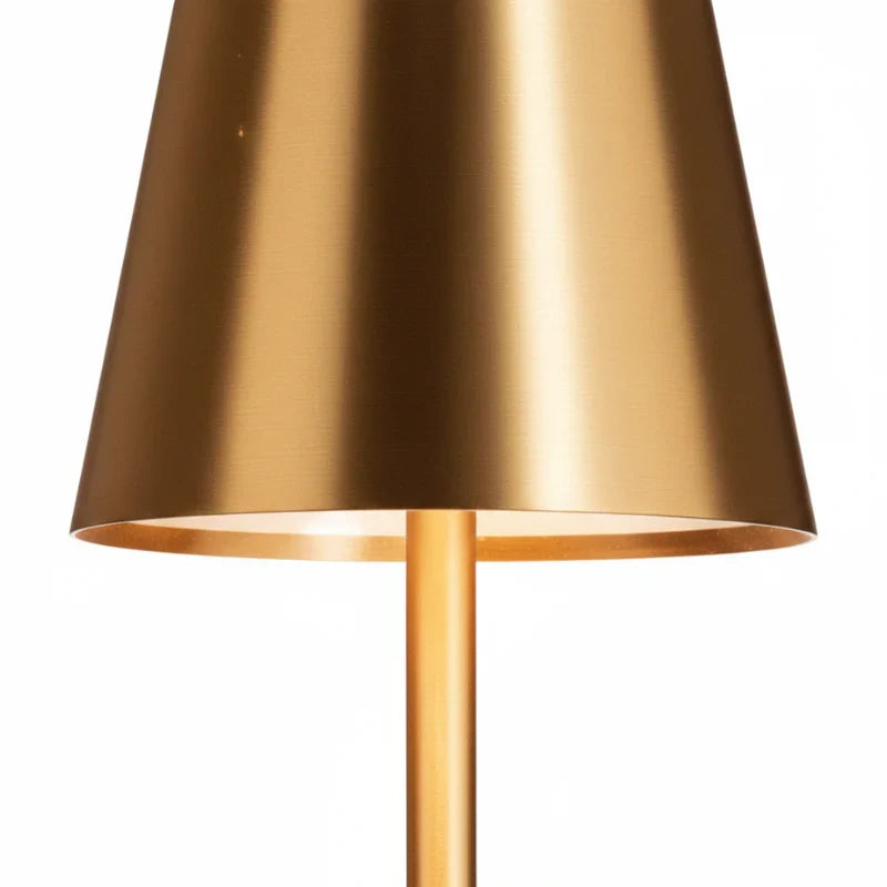 Élégante lampe de table LED portable, rechargeable, avec éclairage d'ambiance à intensité réglable.