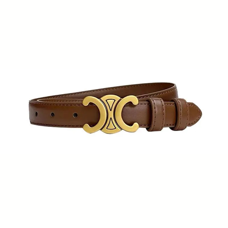 Ceinture chic femme, boucle dorée distinctive, disponible en plusieurs couleurs pour tous les styles.
