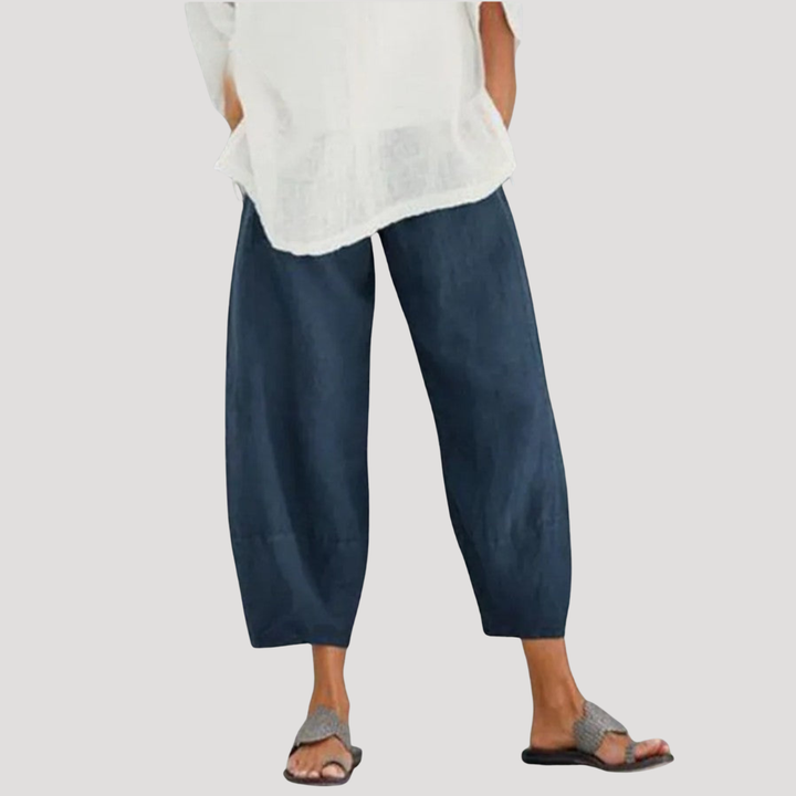 Pantalon léger en lin femme, coupe ample et confortable, idéal pour un style casual chic au printemps.