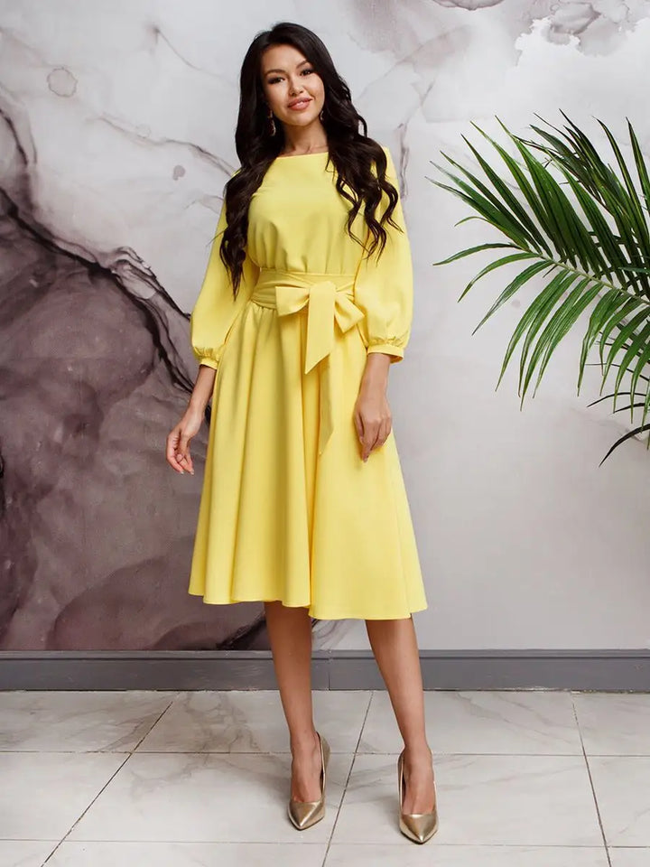 Robe Midi Anna - Élégante, Nouée, Fluide
