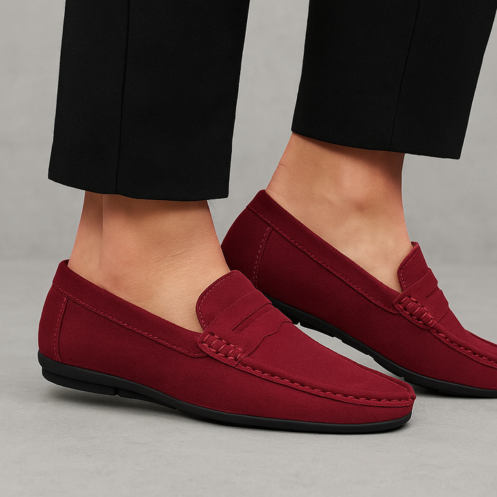 Mocassins hommes élégants slip-on, parfaites pour un style casual chic et le confort quotidien.