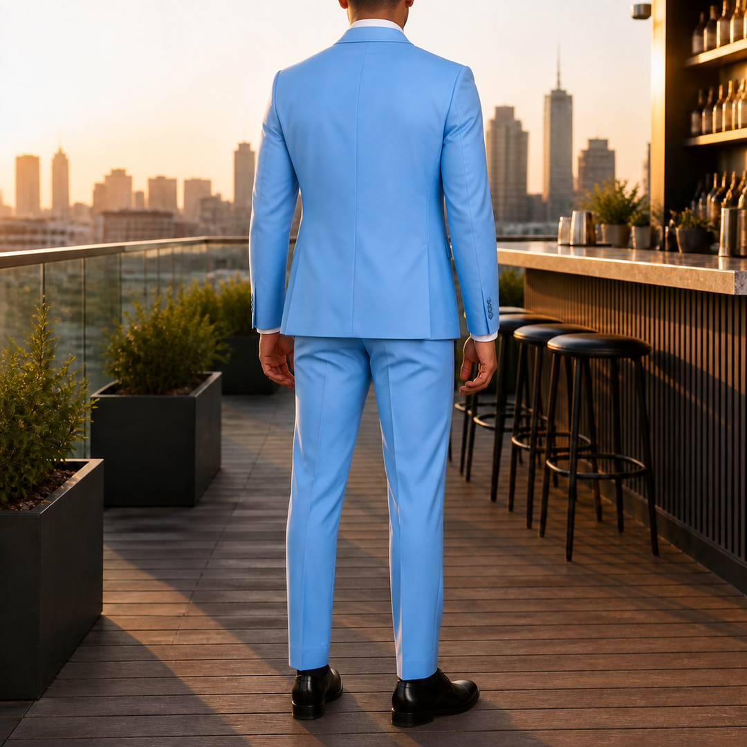 Costume homme slim fit, gilet et pantalon pour une harmonie parfaite.