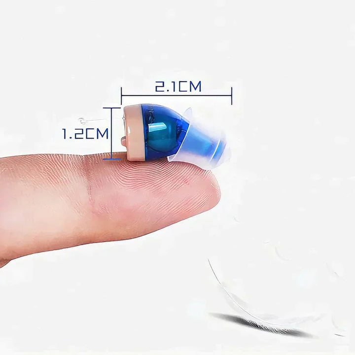 Appareil auditif invisible rechargeable, discret, avec annulation de bruit, design compact s'adaptant au conduit auditif.
