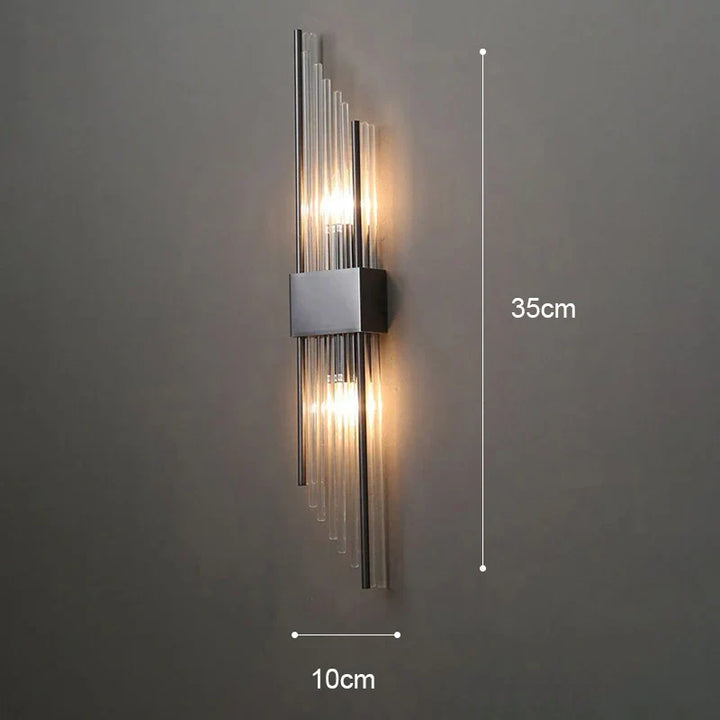 Applique murale LED design moderne.  Éclairage chambre élégant,  finitions dorée, noire ou blanche.