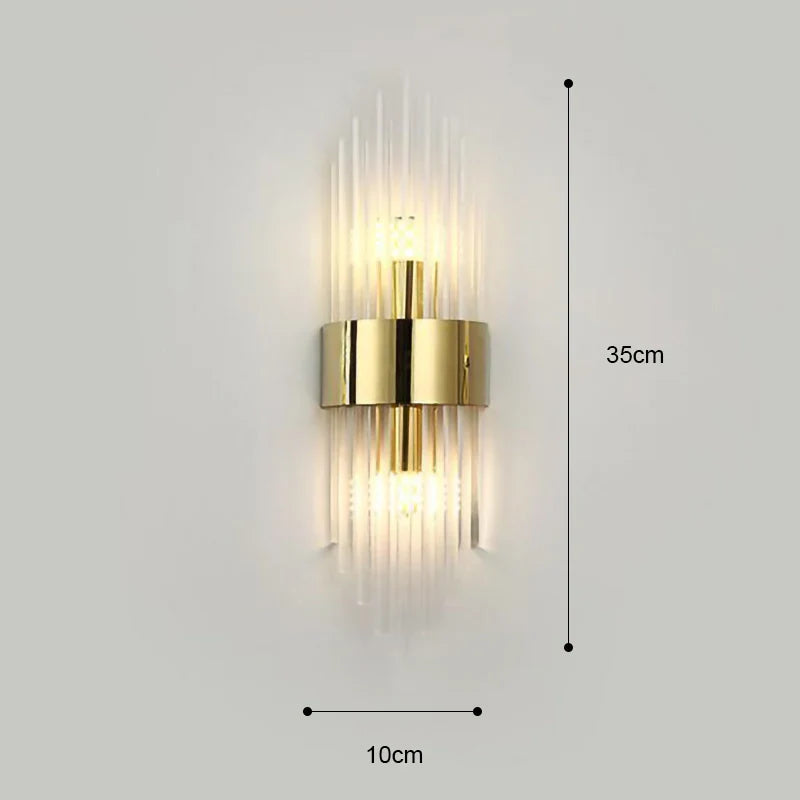 Applique murale LED design moderne.  Éclairage chambre élégant,  finitions dorée, noire ou blanche.