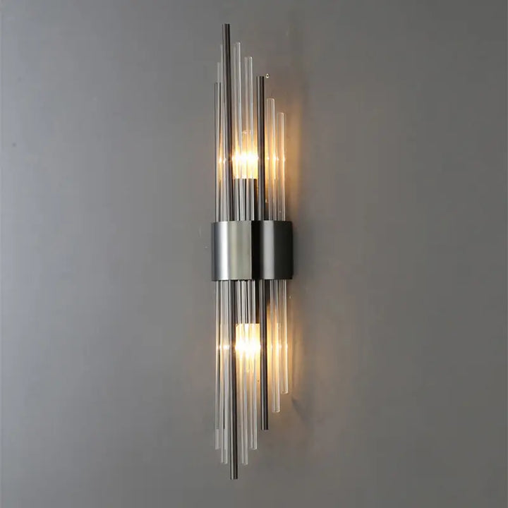 Applique murale LED design moderne.  Éclairage chambre élégant,  finitions dorée, noire ou blanche.
