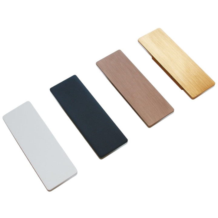 "Applique murale LED élégante en aluminium, éclairage bidirectionnel vers haut et bas, design épuré pour intérieur moderne."