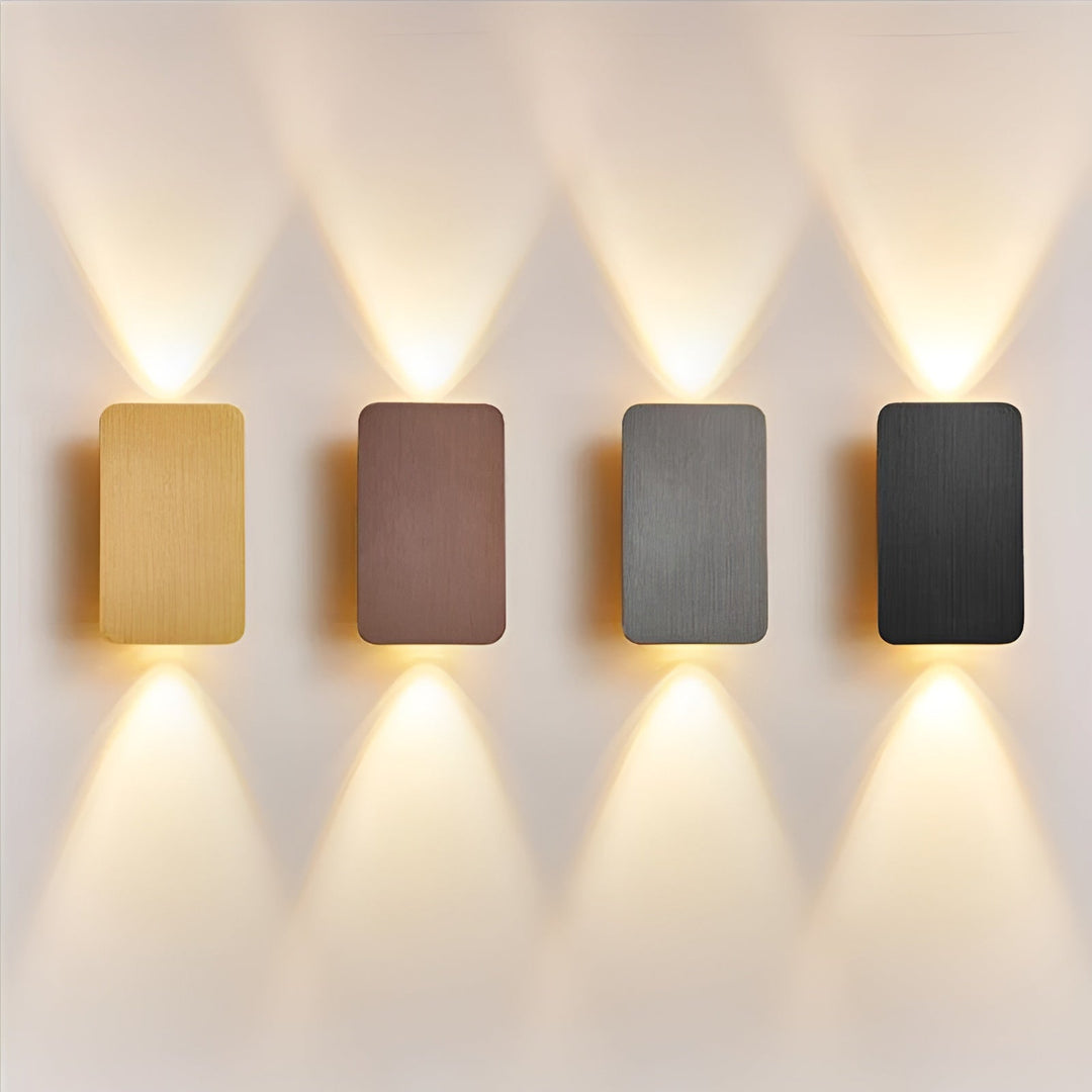 Applique murale LED minimaliste. Design élégant et moderne. Éclairage doux et homogène. Idéal salon, chambre.