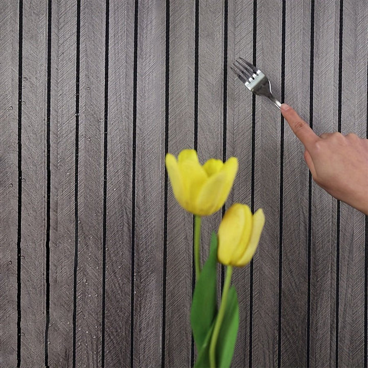 Autocollants muraux 3D effet bois réaliste.  Décoration murale facile à poser, aspect bois luxueux.