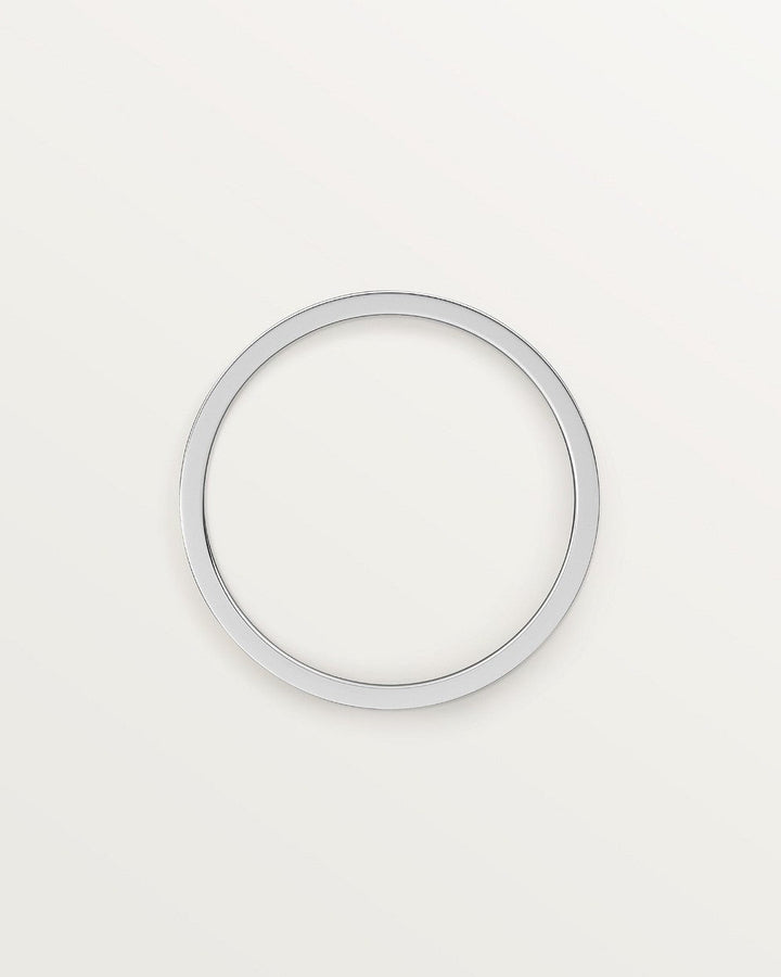 Élégante bague unisexe Aria en argent. Design moderne avec vis, alliage zinc, un bijou parfait pour cadeau.