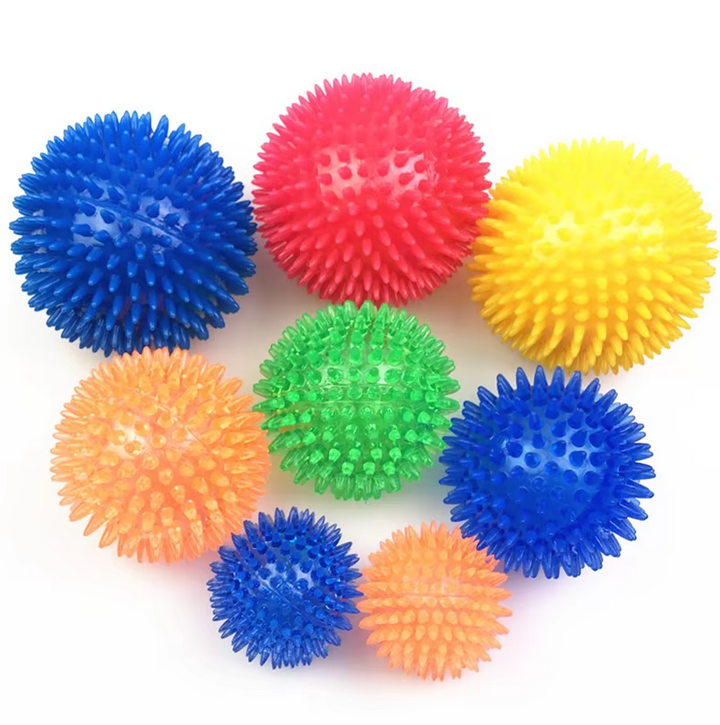 Balle de jeu pour chien à picots. Hygiène dentaire, massage gingival, jeu interactif.  Haute résistance.