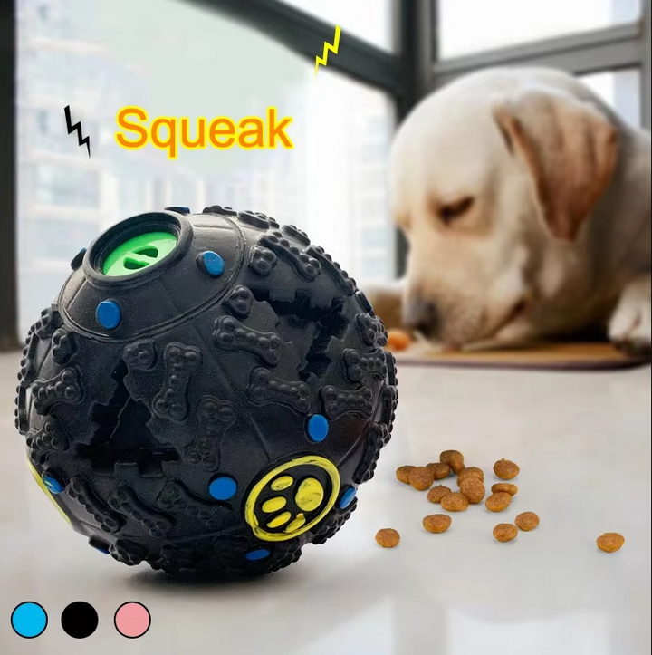 Balle interactive pour chien, robuste et durable.  Distribue friandises, couine.  Stimulation mentale et jeu.