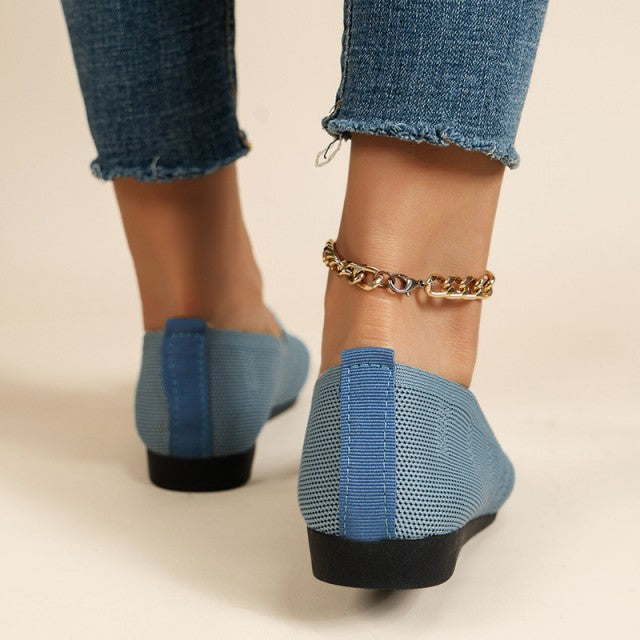 Chaussures femmes plates élégantes et respirantes pour un confort optimal.