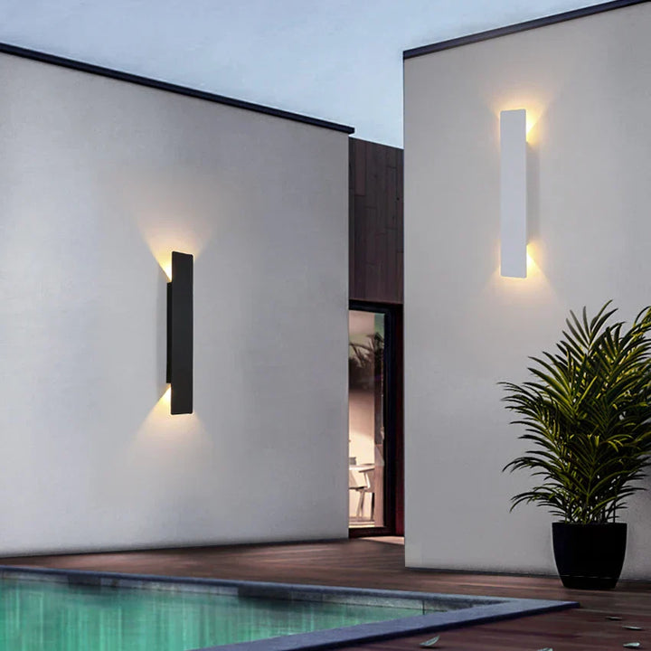 "Bande LED étanche pour mur, aluminium moderne, lumière chaude ou froide, protection IP65, écoénergétique extérieure"