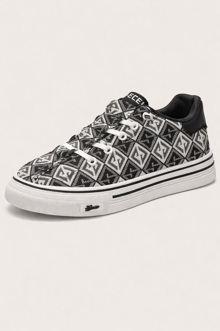 Chaussures basses imprimées pour homme, style urbain décontracté, parfaites pour un look moderne et tendance.