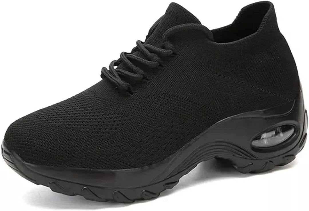 Baskets confortables pour femmes, maille respirante, idéales pour le sport ou un look décontracté.