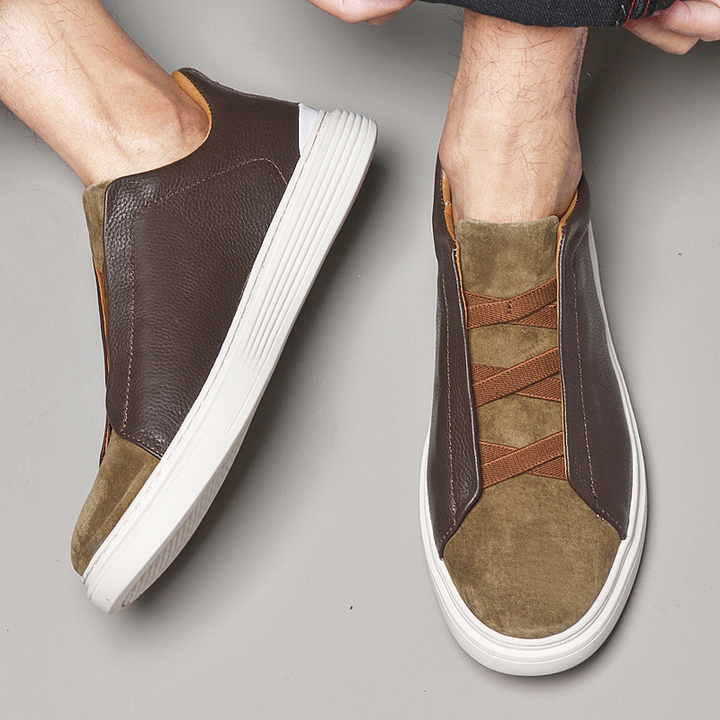 Baskets confortables pour hommes avec lacets élastiques, assurant un enfilage facile et un maintien parfait.