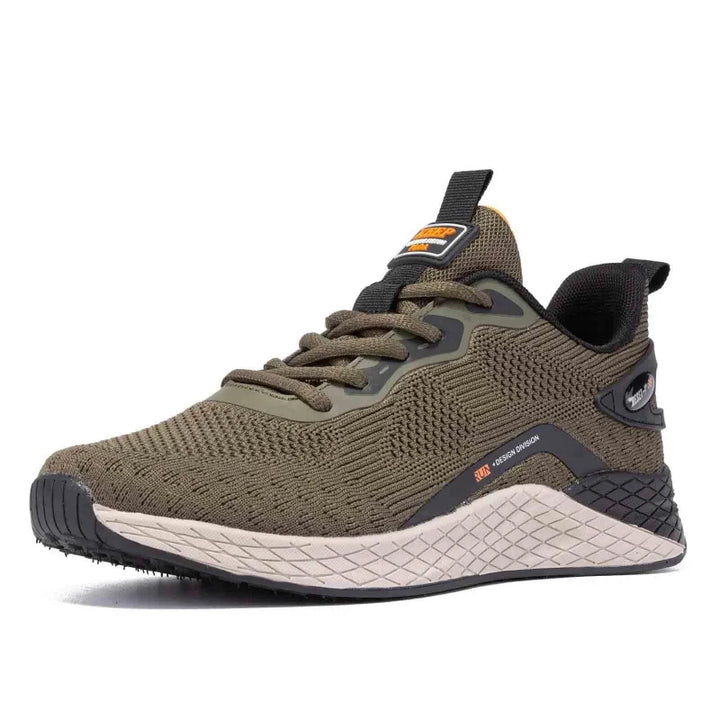 Chaussures homme légères et confortables, idéales pour la course ou un style décontracté.