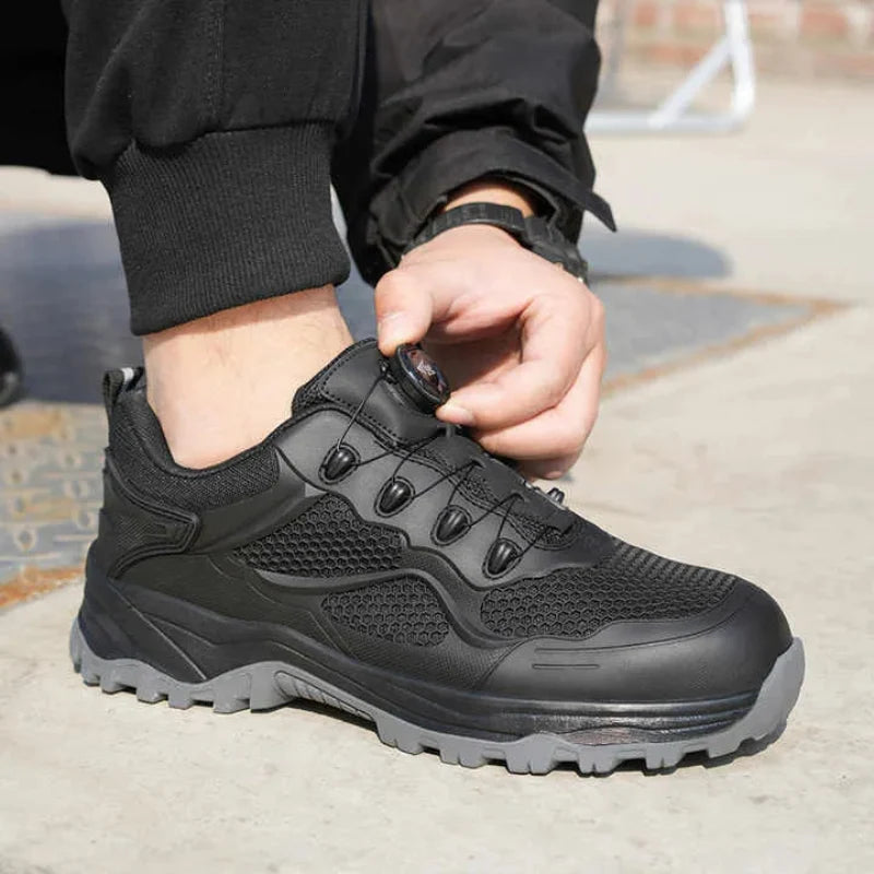 Chaussures de sécurité pour chantier avec embout acier et protection anti-perforation, garantissant confort et sûreté.