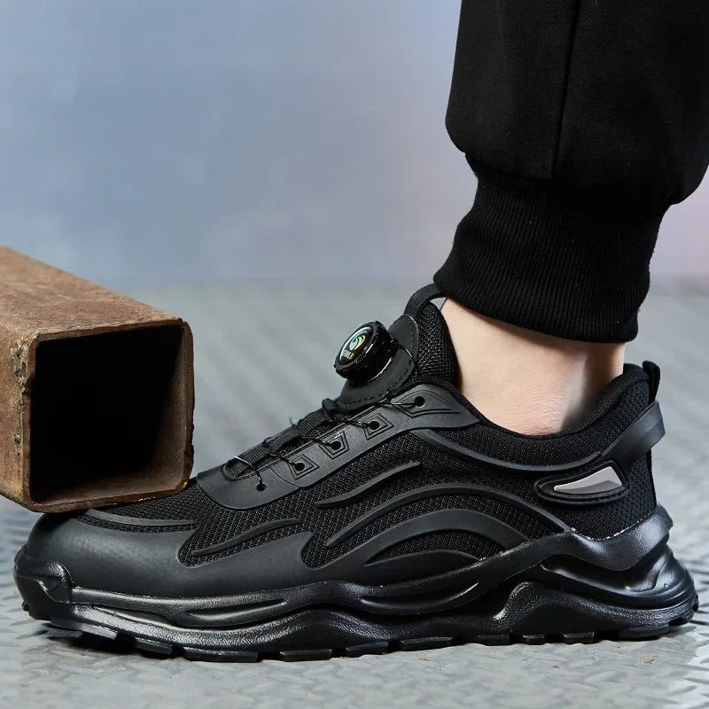 Chaussures de protection pour chantier, respirantes, anti-perforation, embout acier et fermeture à bouton rotatif.