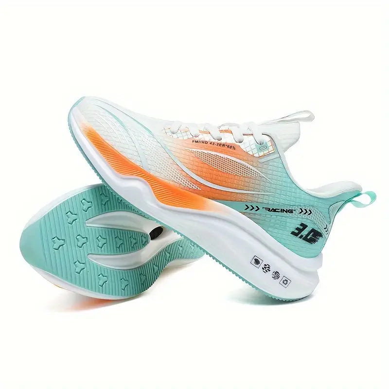 Vue latérale des baskets hommes légères, avec mesh respirant et semelle amortissante, parfaites pour l'athlétisme.