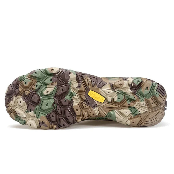 Chaussures running et fitness hommes, avec semelle antidérapante et maille respirante pour un confort supérieur.