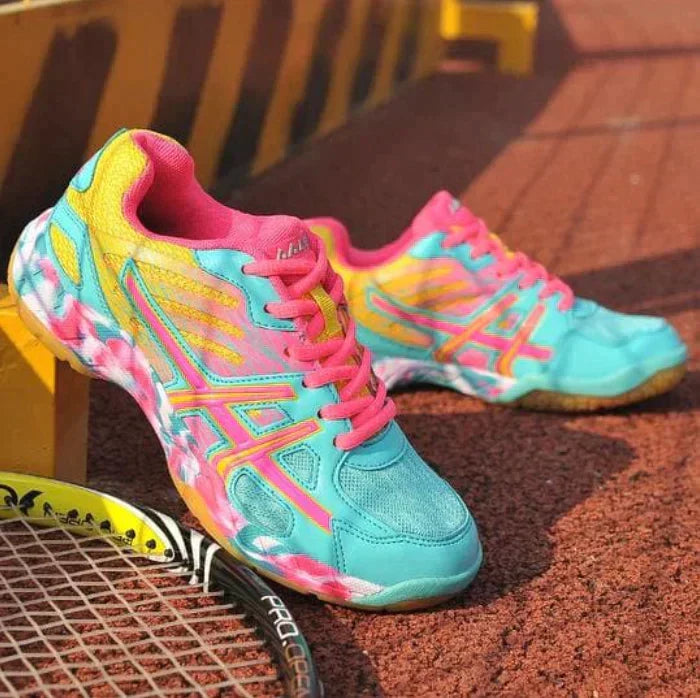 Chaussures de loisirs Samira pour femmes, design élégant en lila et blanc, parfaites pour le quotidien et bien-être.