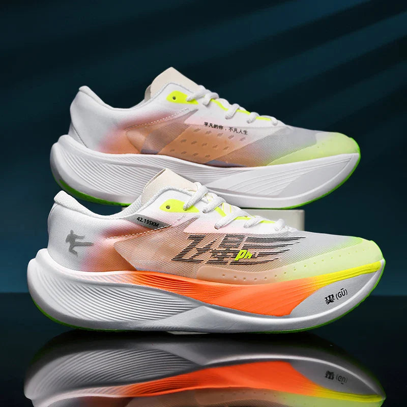 Confort supérieur et légèreté des baskets de sport unisexes, idéales pour la marche prolongée.