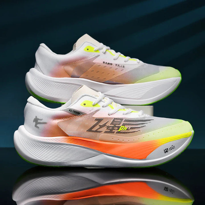 Confort supérieur et légèreté des baskets de sport unisexes, idéales pour la marche prolongée.