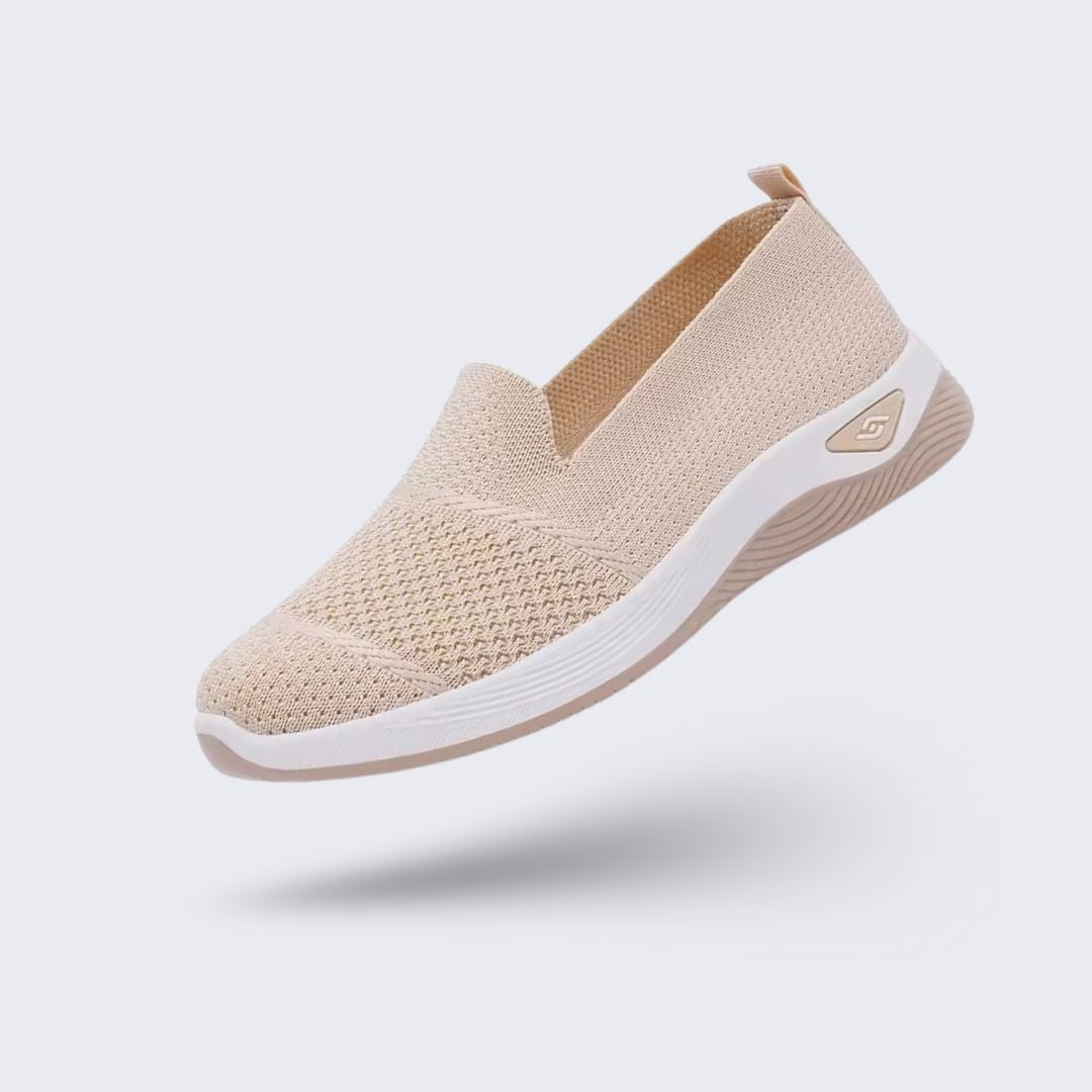 "Baskets femme confort orthopédique, design élégant, couleurs variées, pour marches prolongées."