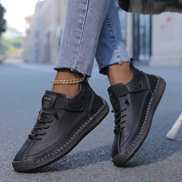 Baskets confortables et légères pour femme, offrant un excellent soutien du pied, idéales pour marcher.