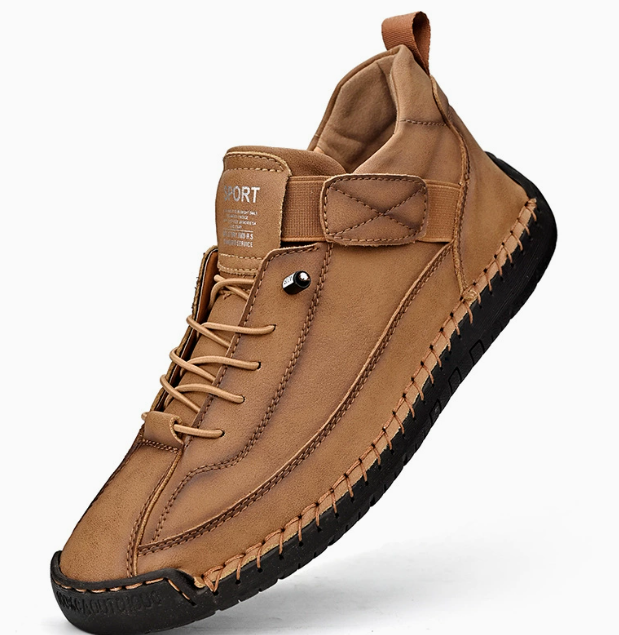 Baskets femme sport chic et décontractées. Chaussures confortables à lacets, idéales pour la mode moderne et légère.