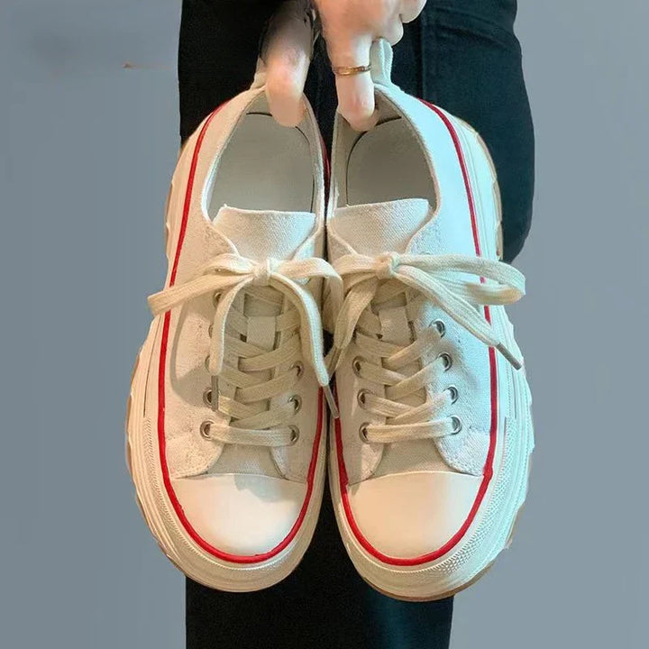 Baskets femme respirantes, semelle optique. Idéales pour la marche et confort quotidien.