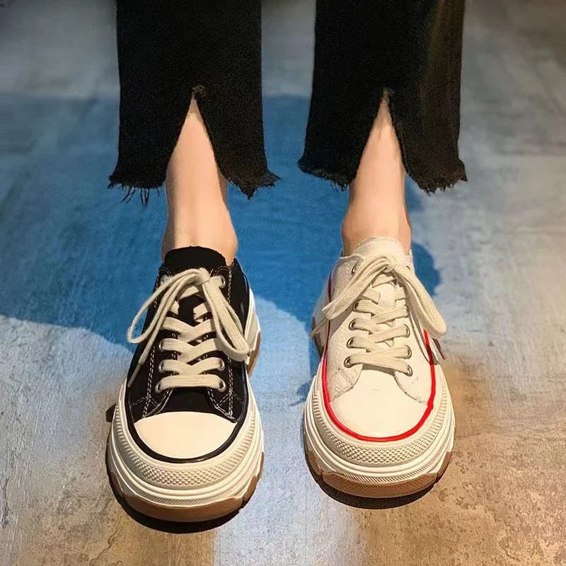 Baskets femme pour la marche, confortables. Semelle optique offrant soutien et bien-être du pied.