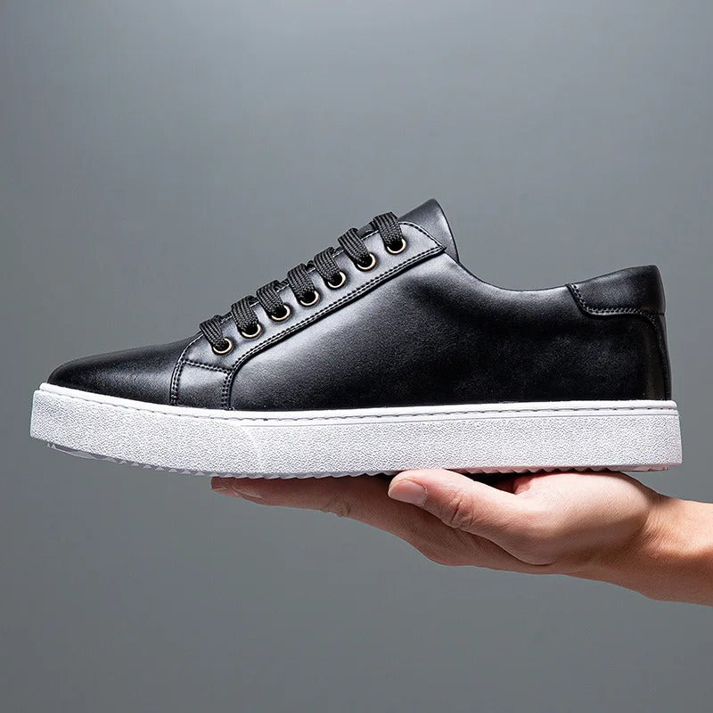 Baskets homme en cuir, style élégant et confortable.  Design intemporel, cuir premium.