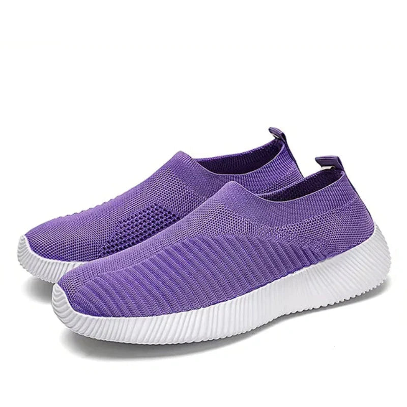 Chaussures de sport femmes, respirantes, antidérapantes, conçues pour un confort durable.