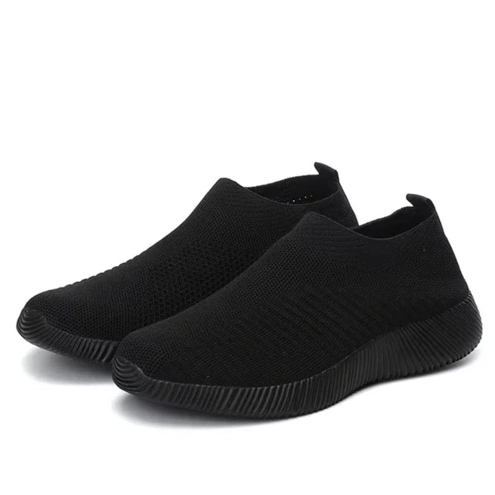 Chaussures de sport respirantes femme, alliant souplesse et légèreté pour le quotidien.
