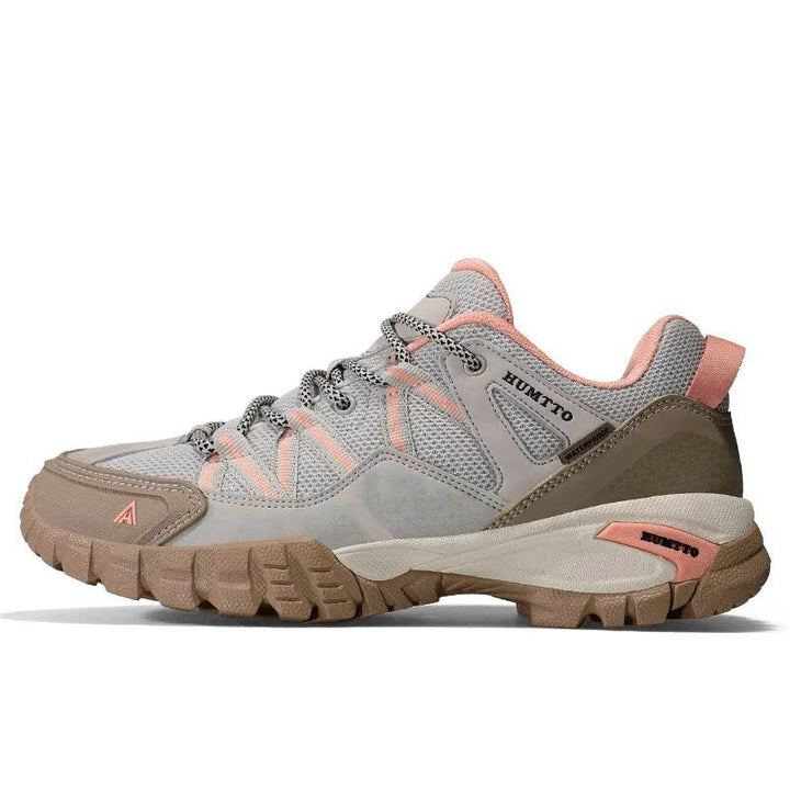 Chaussures tendance femme, baskets élégantes pour un look urbain et décontracté chic, grand confort.