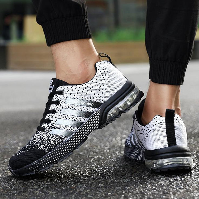Baskets bien-être homme Runmax, orthopédiques, pour le soutien du dos et la santé des pieds.