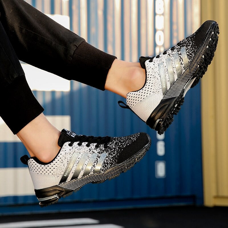 Baskets homme Runmax avec amorti orthopédique pour un confort de marche supérieur et un meilleur bien-être.