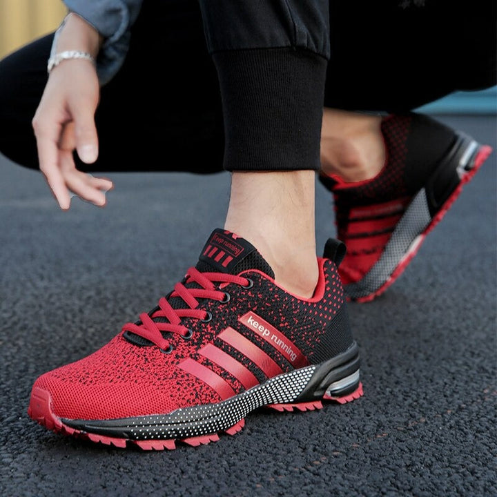 Baskets orthopédiques homme Runmax vue de face, design épuré et confort optimal pour le quotidien.