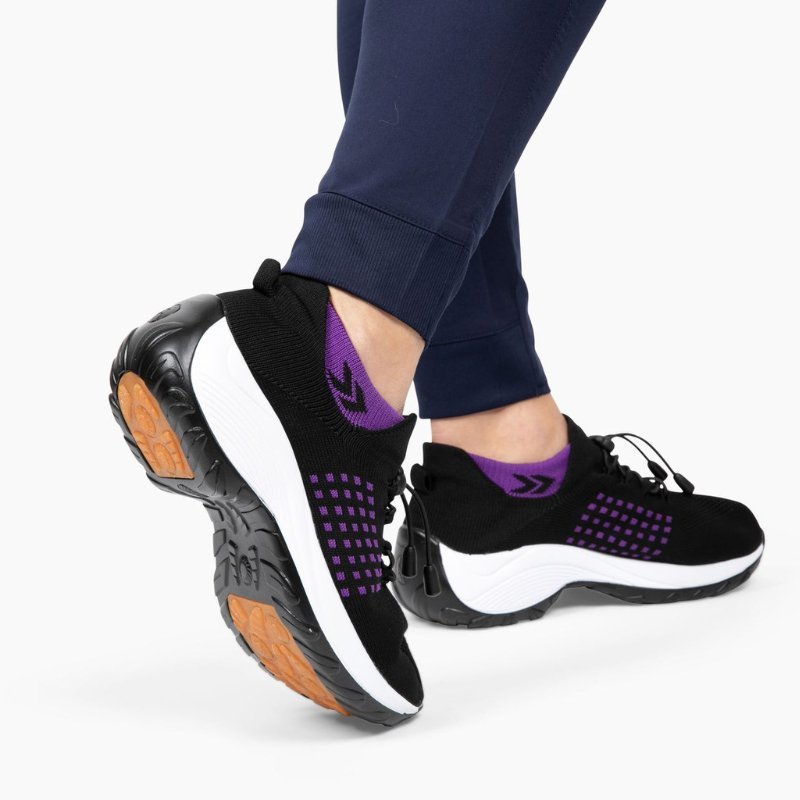 "Baskets orthopédiques femme confortables, boîte à orteils large pour soulagement hallux valgus, vue de profil."