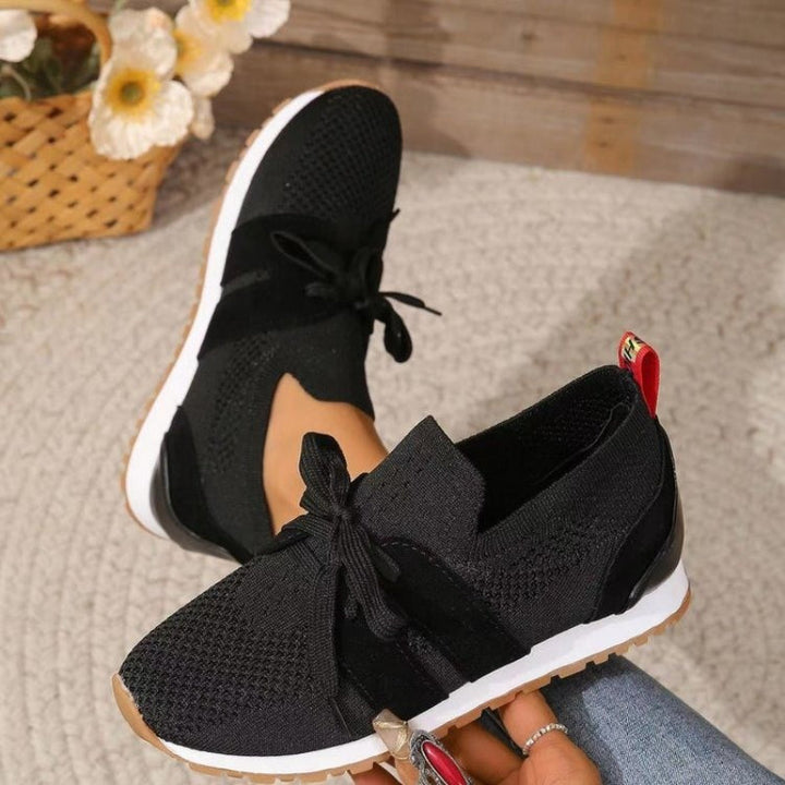 Baskets orthopédiques femme, design moderne et confortable.  Soutien optimal pour un bien-être quotidien.